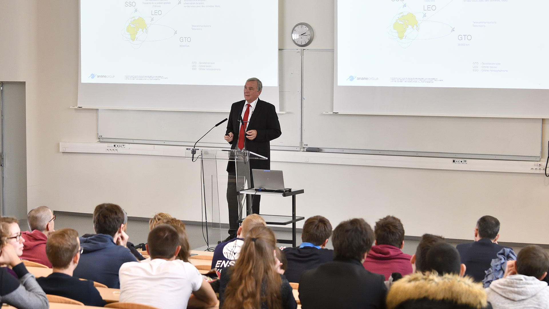 ENSTA Bretagne : conférence "les lanceurs Ariane"