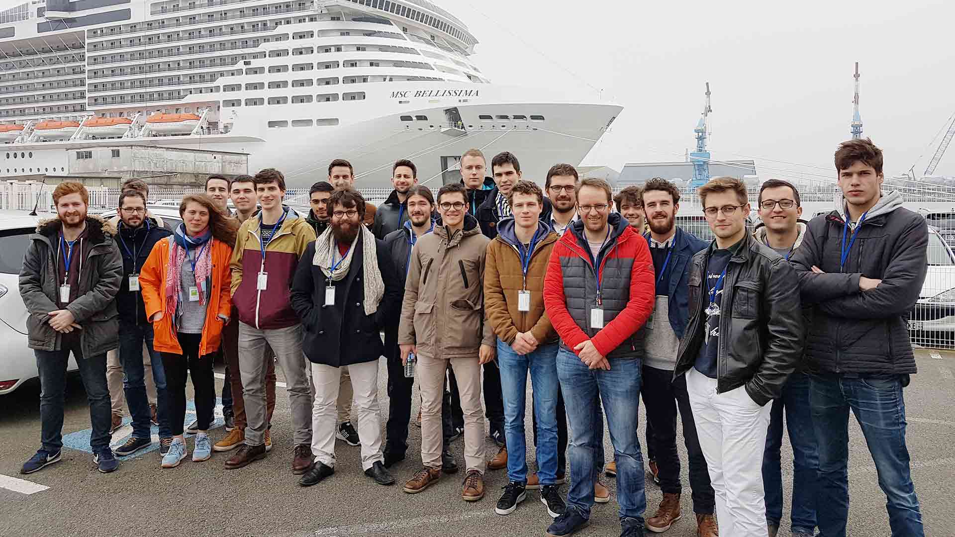 ENSTA Bretagne : étudiants en visite d'entreprise aux Chantiers de l'Atlantique à St Nazaire