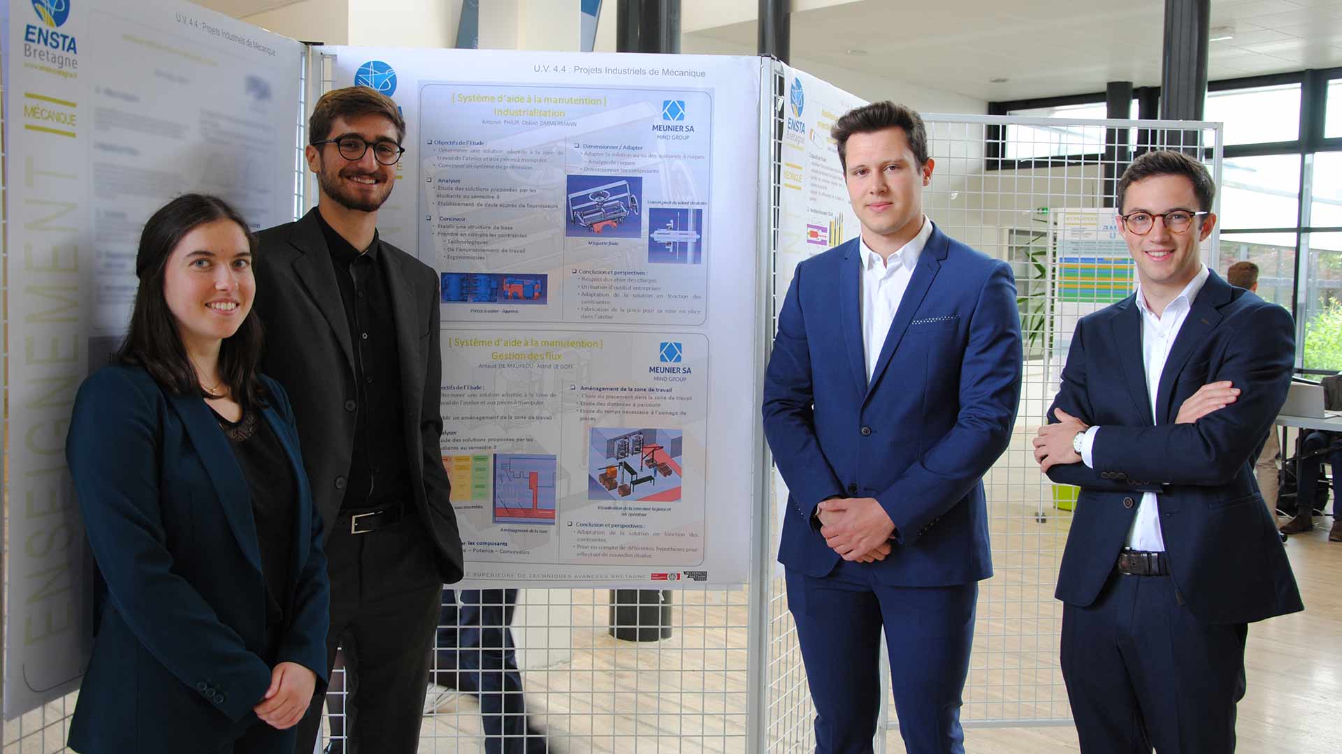 ENSTA Bretagne : Projet en sciences mécaniques d'aide à la manutention réalisé par des élèves-ingénieurs 