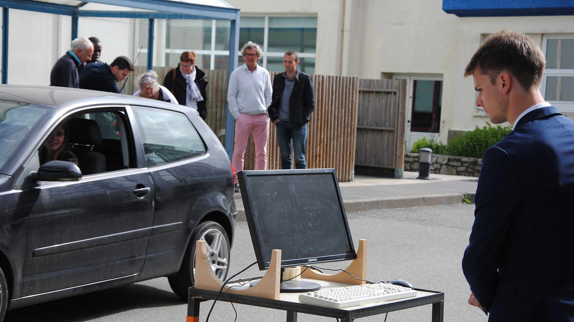 ENSTA Bretagne : Projet de parking intelligents réalisés par des étudiants de 2e année 