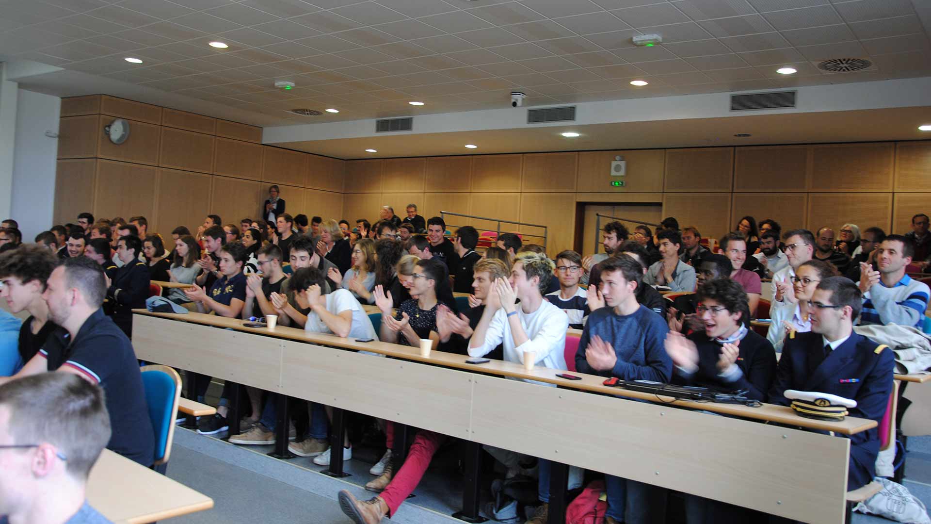 ENSTA Bretagne : Elèves en amphi