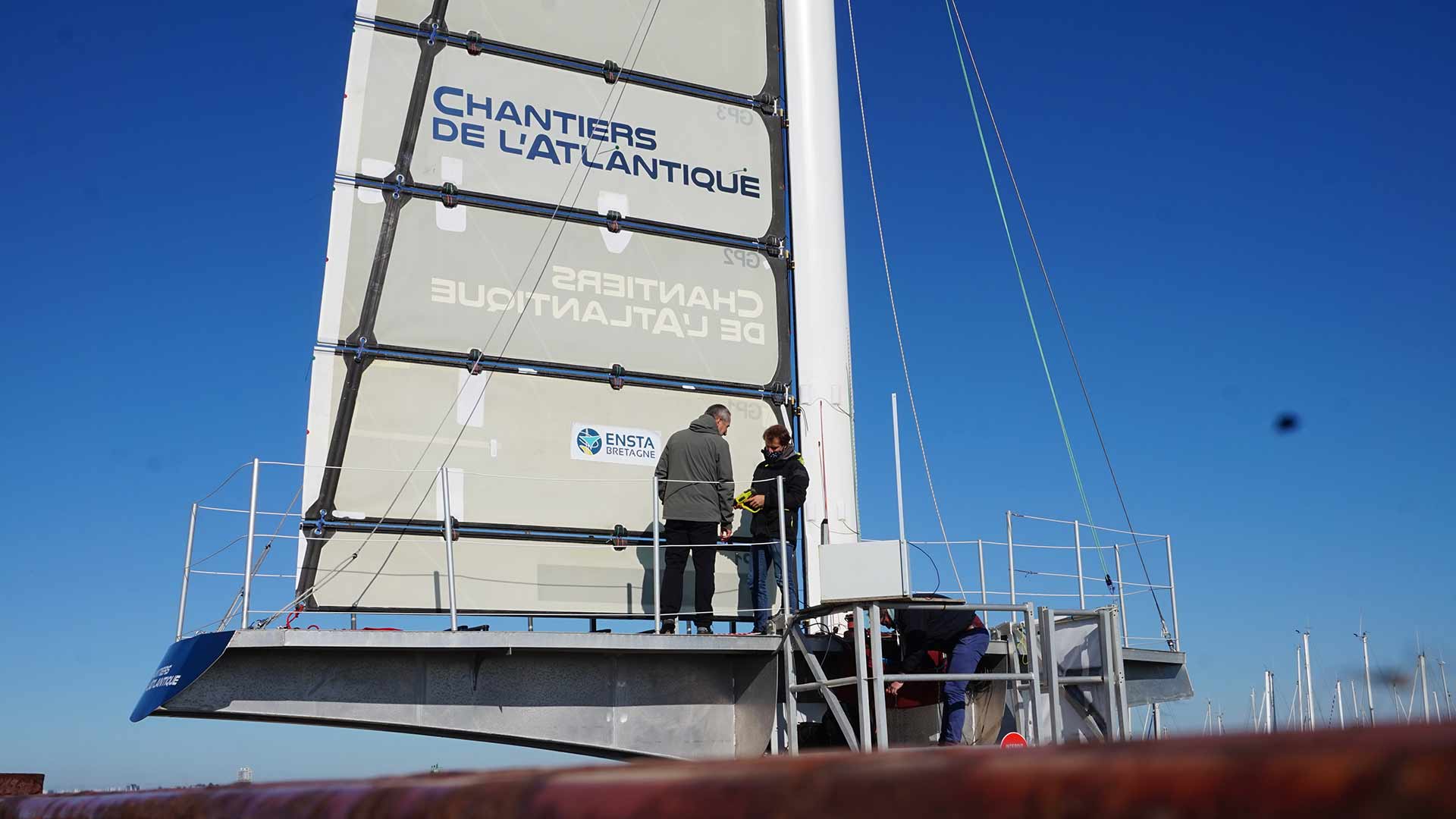 ENSTA Bretagne : projet de recherche Silenseas sur des voiles rigides