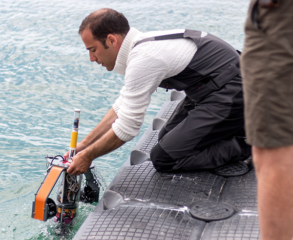 ENSTA Bretagne : tests en mer d'un robot sous-marin