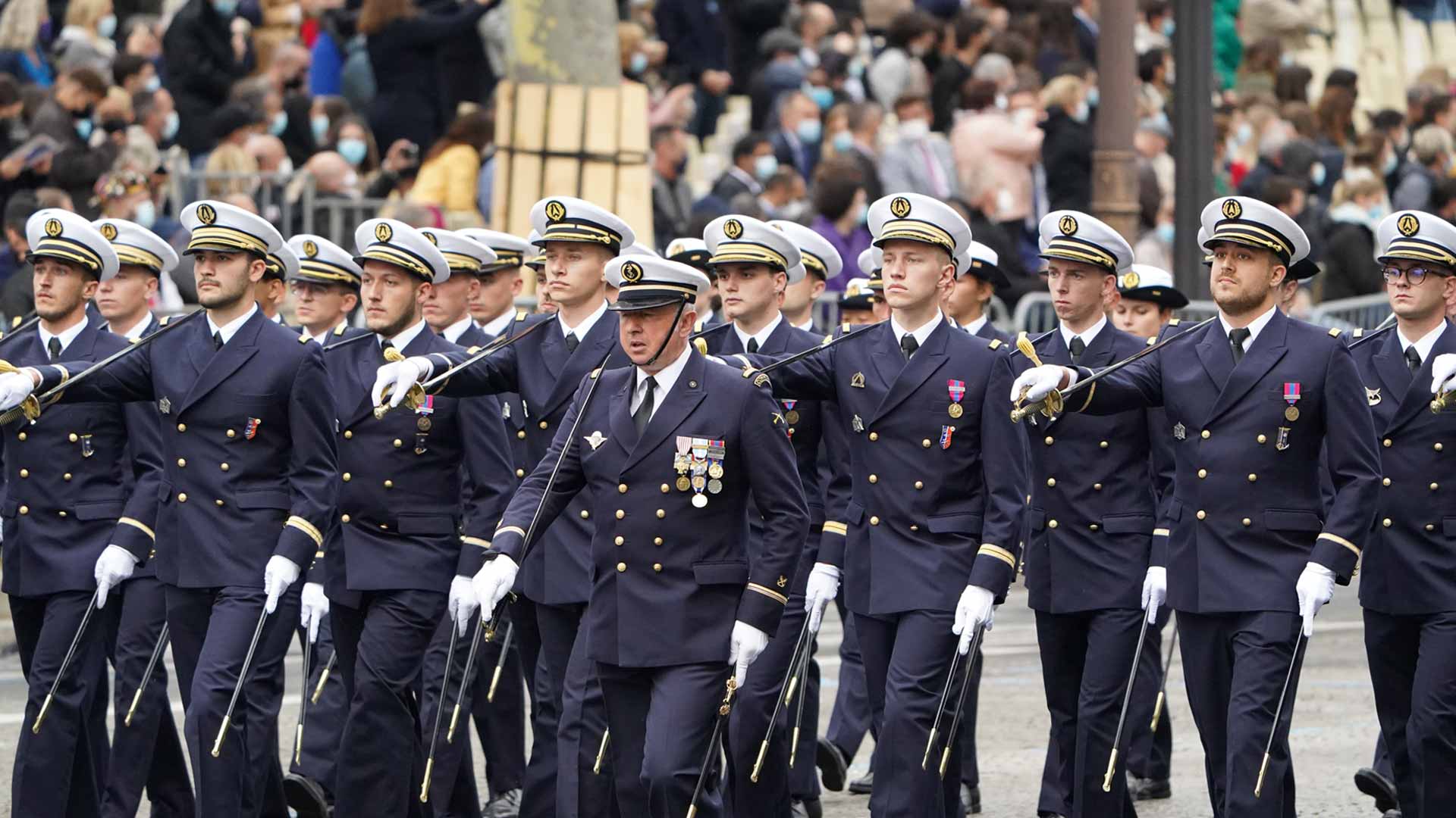ENSTA Bretagne : IETA - Défilé du 14 juillet 2021