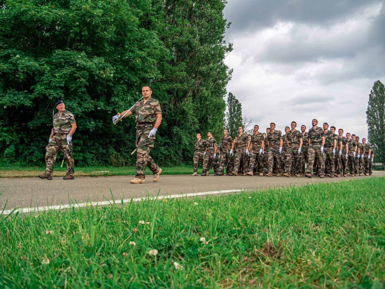 ENSTA Bretagne : Entrainement des IETA en vue du défilé du 14 juillet