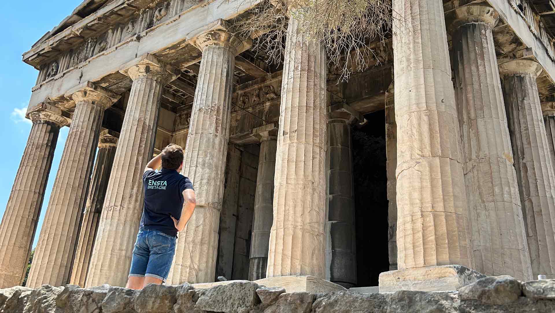 Léo étudiant en Grèce