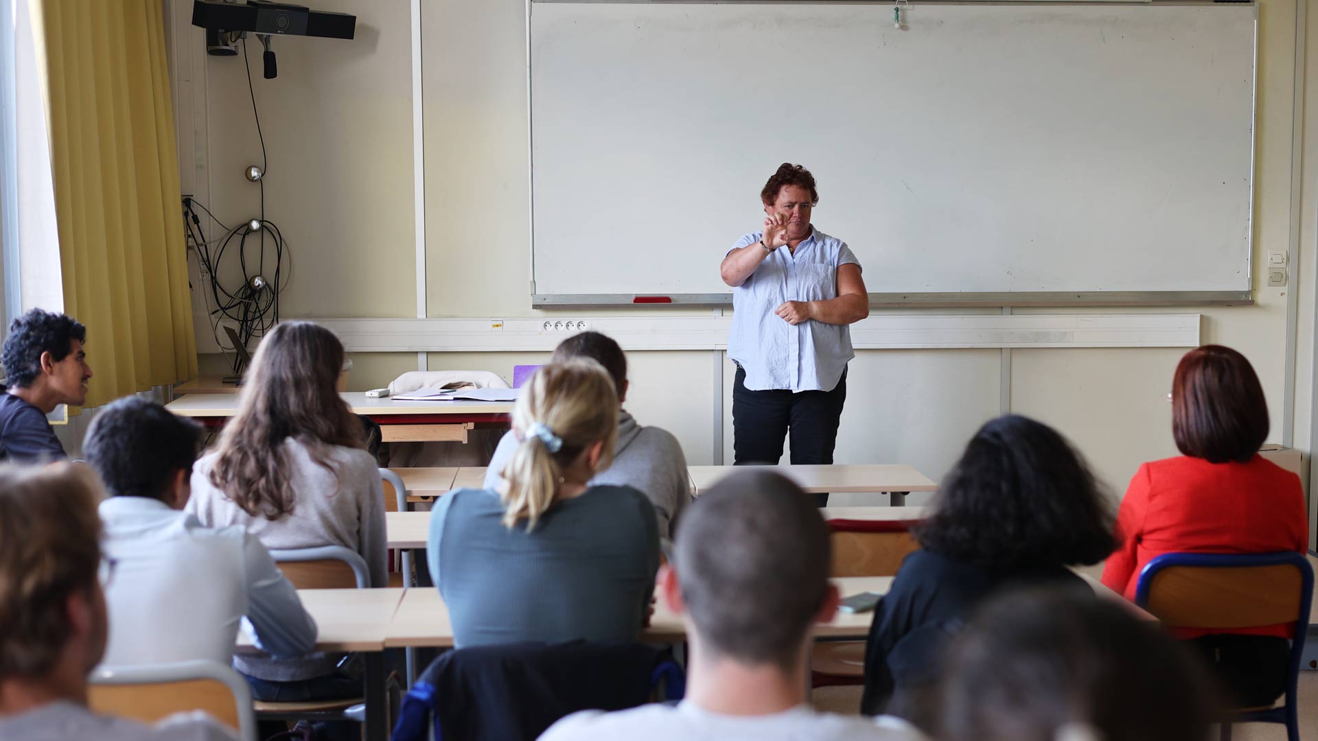 ENSTA Bretagne : cours de langue des signes pour elèves-ingénieurs