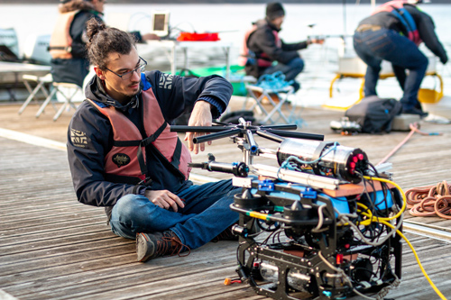 ENSTA Bretagne : Expérimentation d'un robot AUV au lac de Guerlédan