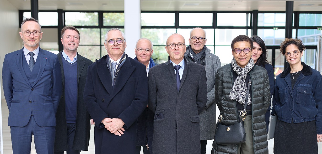 ENSTA Bretagne : Visite de l'école par T. Coulhon d'IP Paris