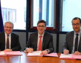 ENSTA Bretagne : Signature de la Chaire Transnum qui associe Thales, ENSTA Bretagne et ISEN Yncréa Ouest