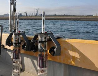 ENSTA Bretagne : Deux robots avant leur mise à l'eau en rade de Brest