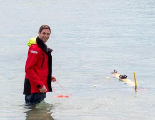 ENSTA Bretagne : Essais en mer de robot sous-marin à l'occasion du submeeting
