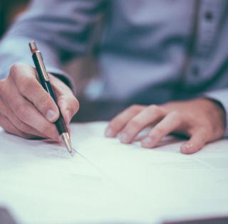 ENSTA Bretagne : signer le contrat d'alternance