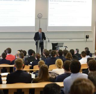 ENSTA Bretagne : Conférence Ariane Group avec Alain Charmeau, président exécutif d'ArianeGroup et parrain de la promotion ENSTA Bretagne 2018
