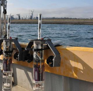 ENSTA Bretagne : Deux robots avant leur mise à l'eau en rade de Brest
