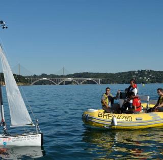 ENSTA Bretagne : WRSC 2013, championnat international de robot voiler à Brest