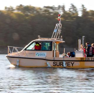 ENSTA Bretagne : Formation d'ingénieur en hydrographie - Expérimentations sur le lac de Guerlédan