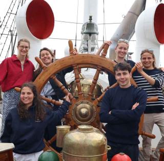 Elèves et diplômés ENSTA à bord du Statsraad Lehmkuhl