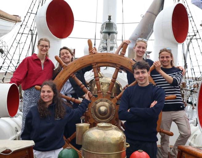 Elèves et diplômés ENSTA à bord du Statsraad Lehmkuhl