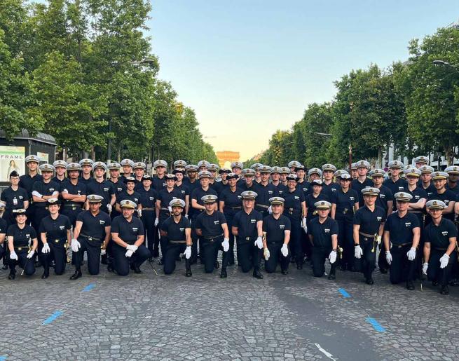 Les IETA lors de la répétition générale sur les Champs-Elysées le 9 juillet 2025